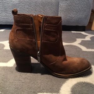 Suede bootie